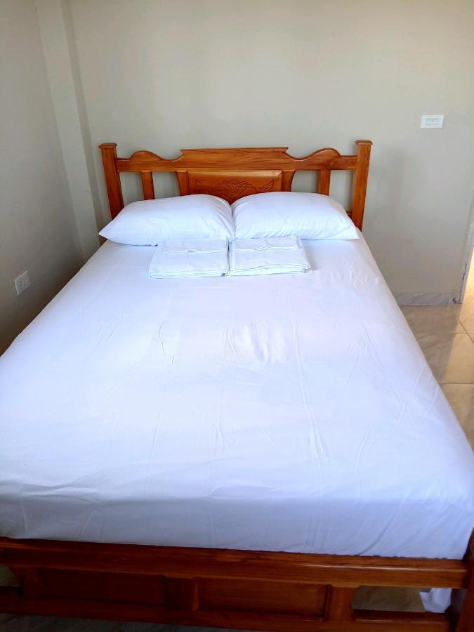 Habitacion Privada A 8 Minutos Del Aeropuerto Tocumen Appartement Tapia Numero Dos Buitenkant foto